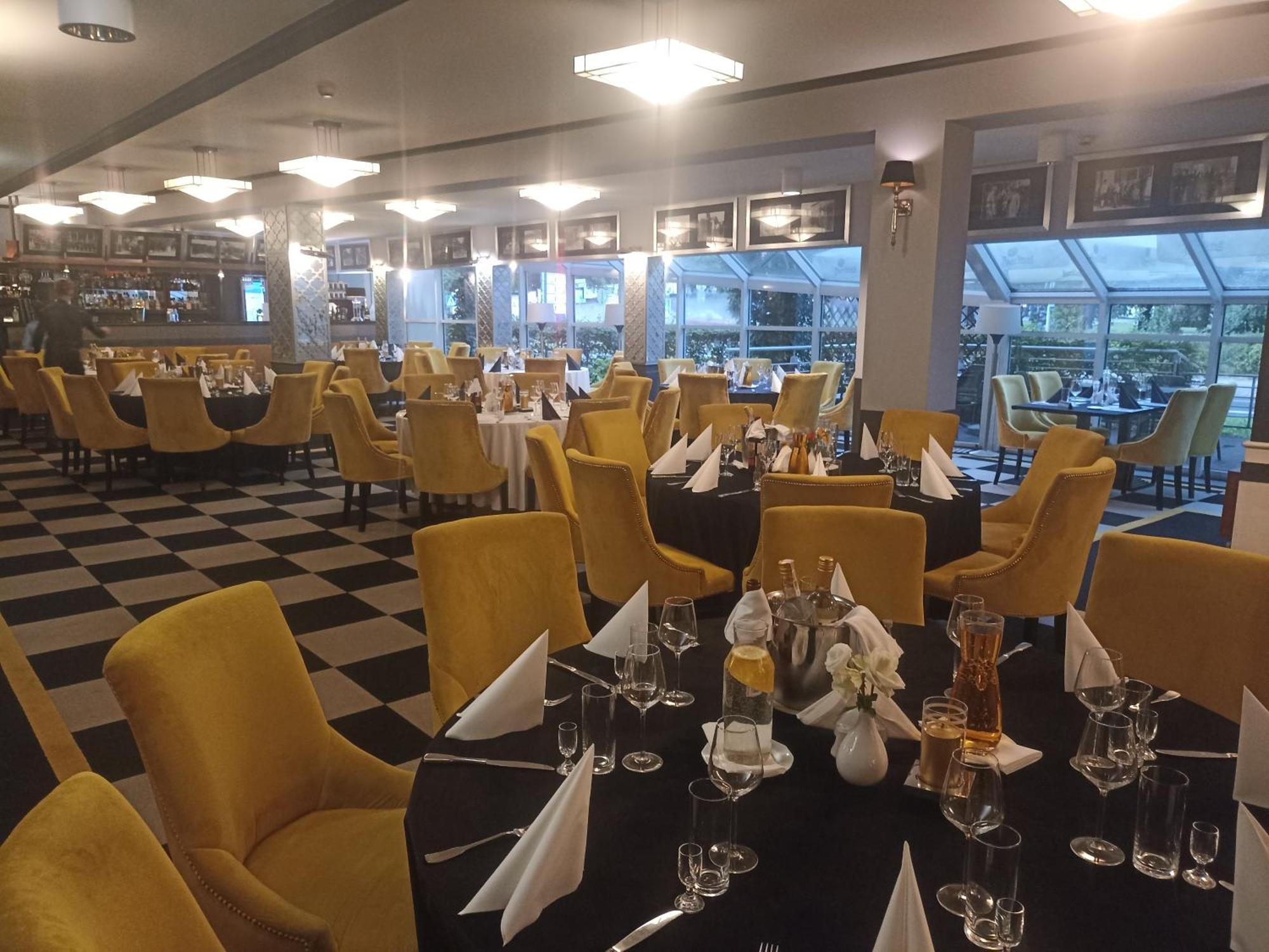 ספאלה Hotel Moscicki מראה חיצוני תמונה