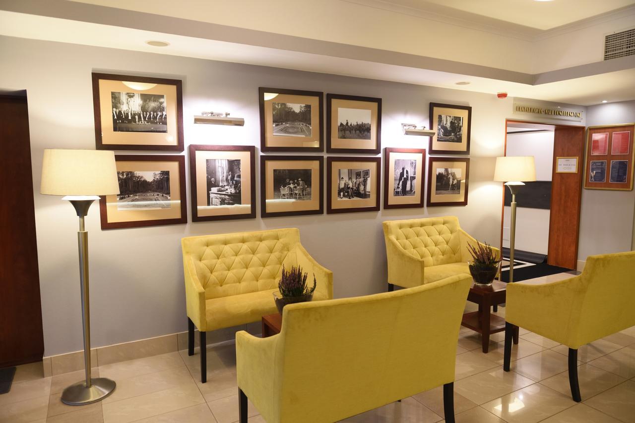 ספאלה Hotel Moscicki מראה חיצוני תמונה